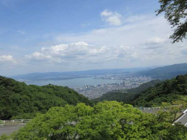 lake_biwa.jpg